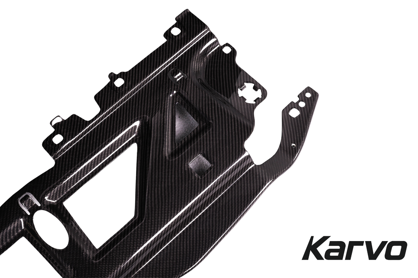 DRY CARBON COOLING SHROUD PANEL – BMW G80/G82/G87