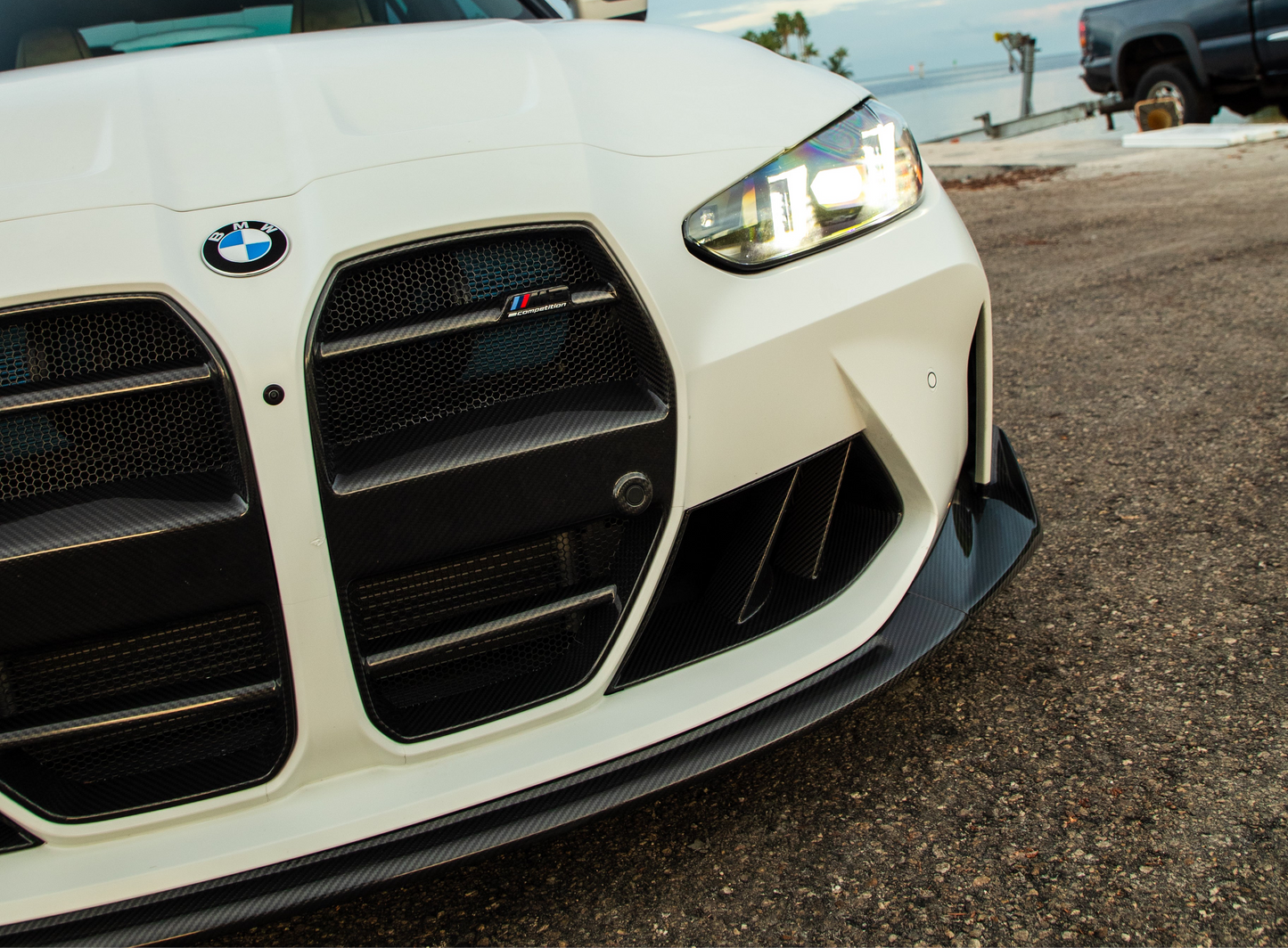 ST STYLE DRY CARBON FRONT GRILLE (MESH) – BMW G80/G82 M3/M4