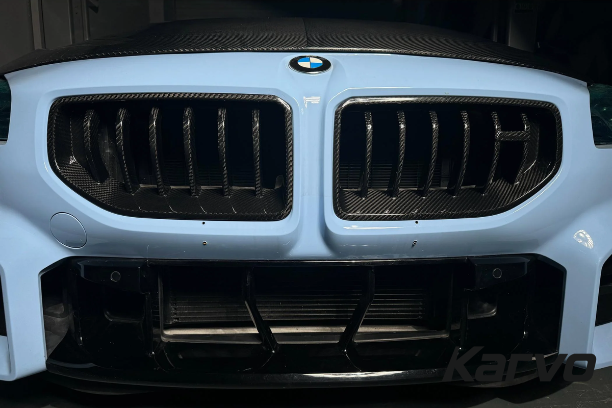 AD STYLE DRY CARBON FRONT GRILLES – BMW G87 M2