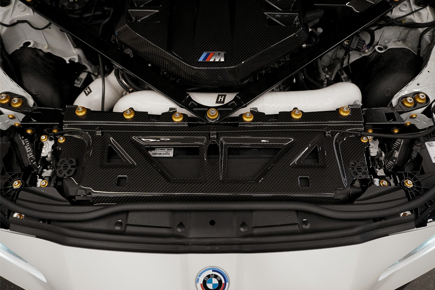 DRY CARBON COOLING SHROUD PANEL – BMW G80/G82/G87