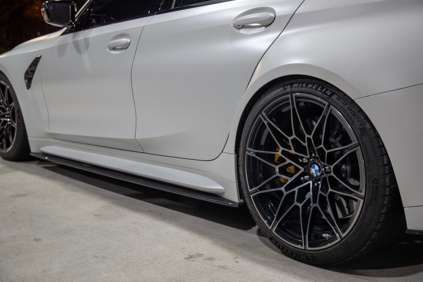 MHC STYLE DRY CARBON SIDE SKIRT EXTENSIONS – BMW G80/G82/G83 M3 & M4